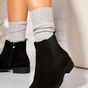 Ghete Dama Imblanite Negre din Piele Ecologica Intoarsa Flavia