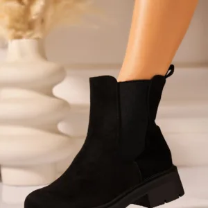 Ghete Dama Imblanite Negre din Piele Ecologica Intoarsa Manki