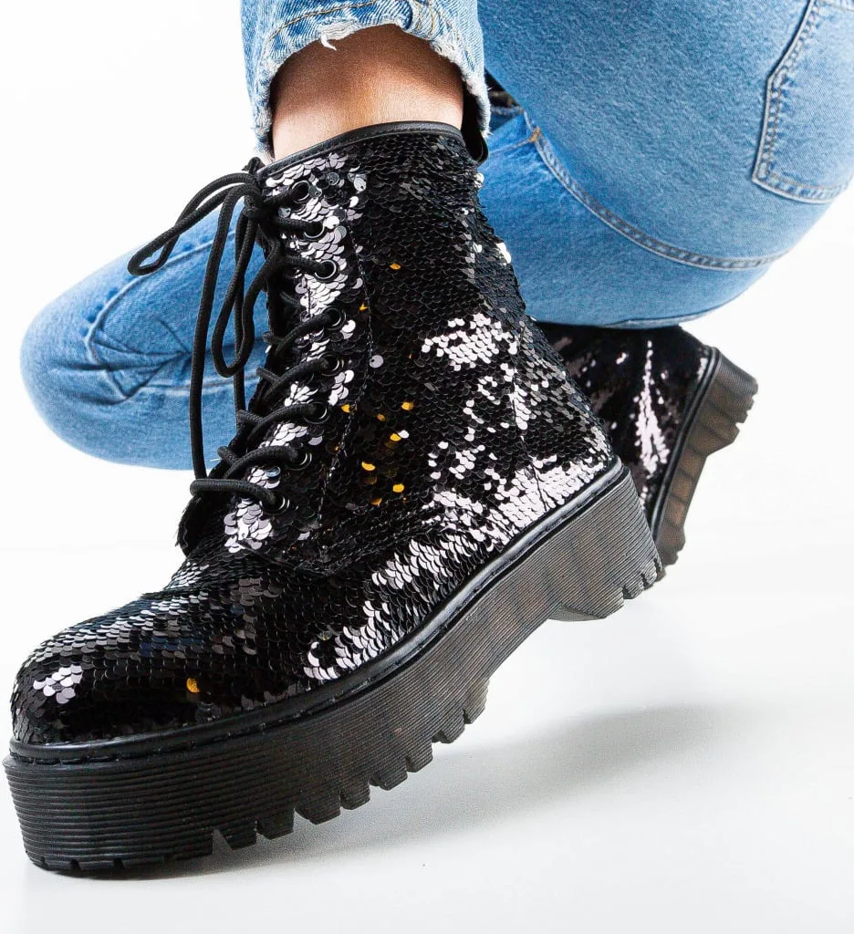 Ghete Dirlo Negre 1 Ghete Dirlo Negre