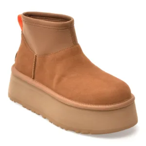 Ghete UGG maro