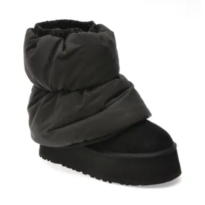 Ghete UGG negre