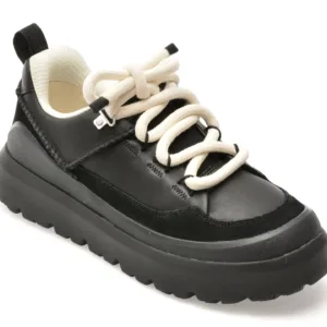 Ghete UGG negre