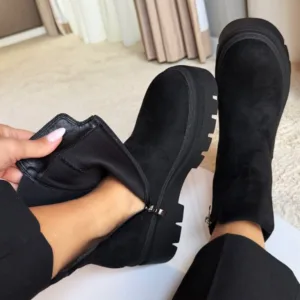 Ghete dama Dvyry Negre