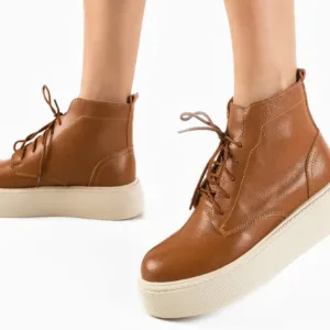 Ghete dama Harlow Camel