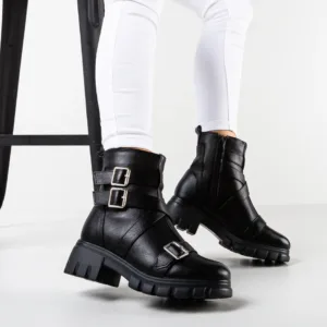 Ghete dama Salas Negre